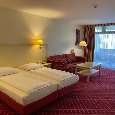 Hotel Chateau Kurfuerstendamm Berlin Bagian luar foto