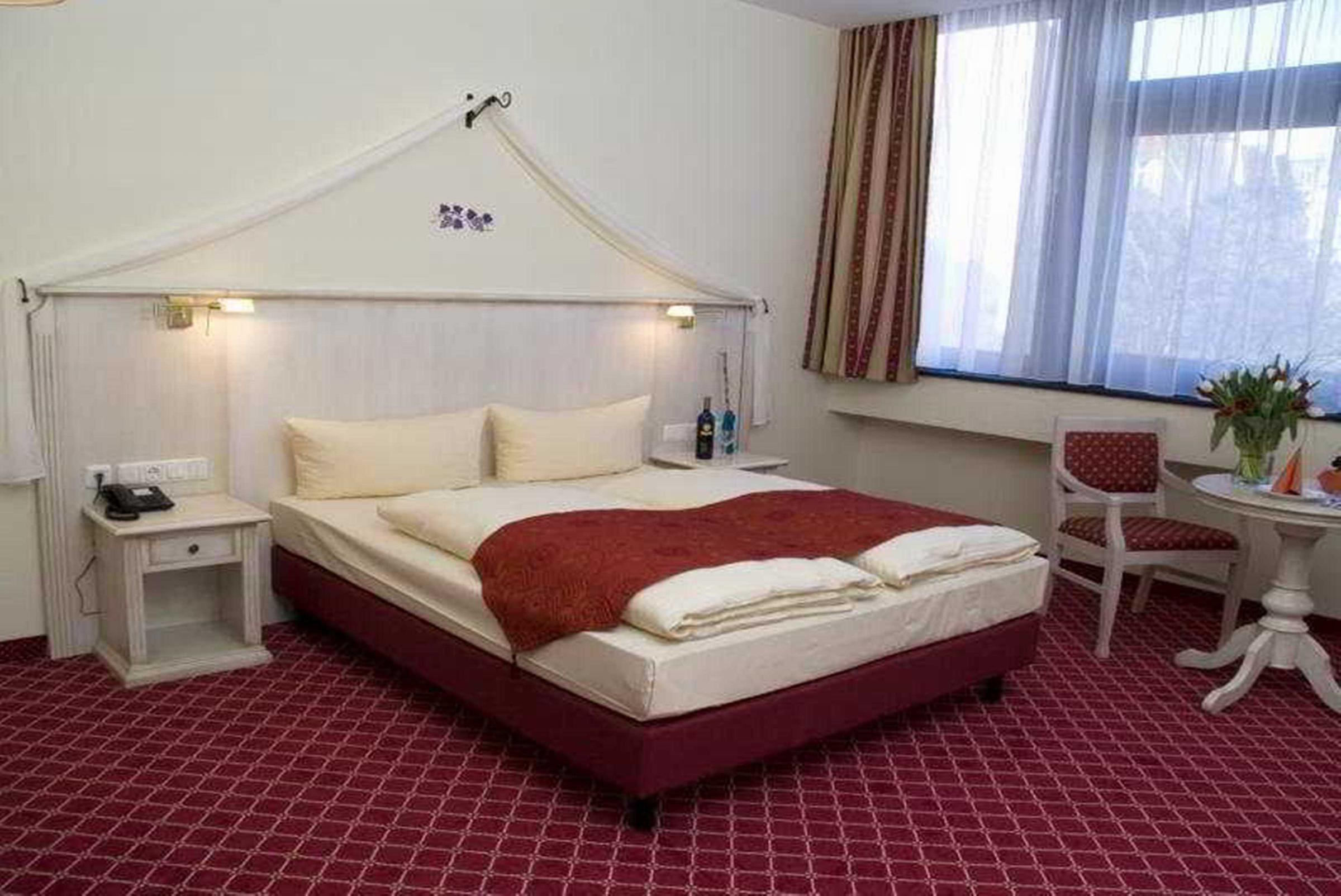 Hotel Chateau Kurfuerstendamm Berlin Bagian luar foto