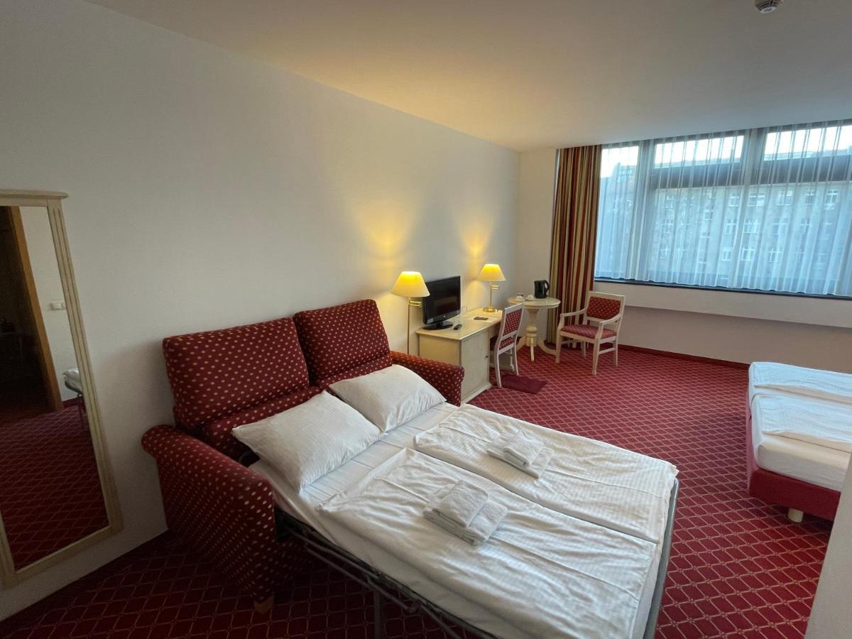 Hotel Chateau Kurfuerstendamm Berlin Bagian luar foto