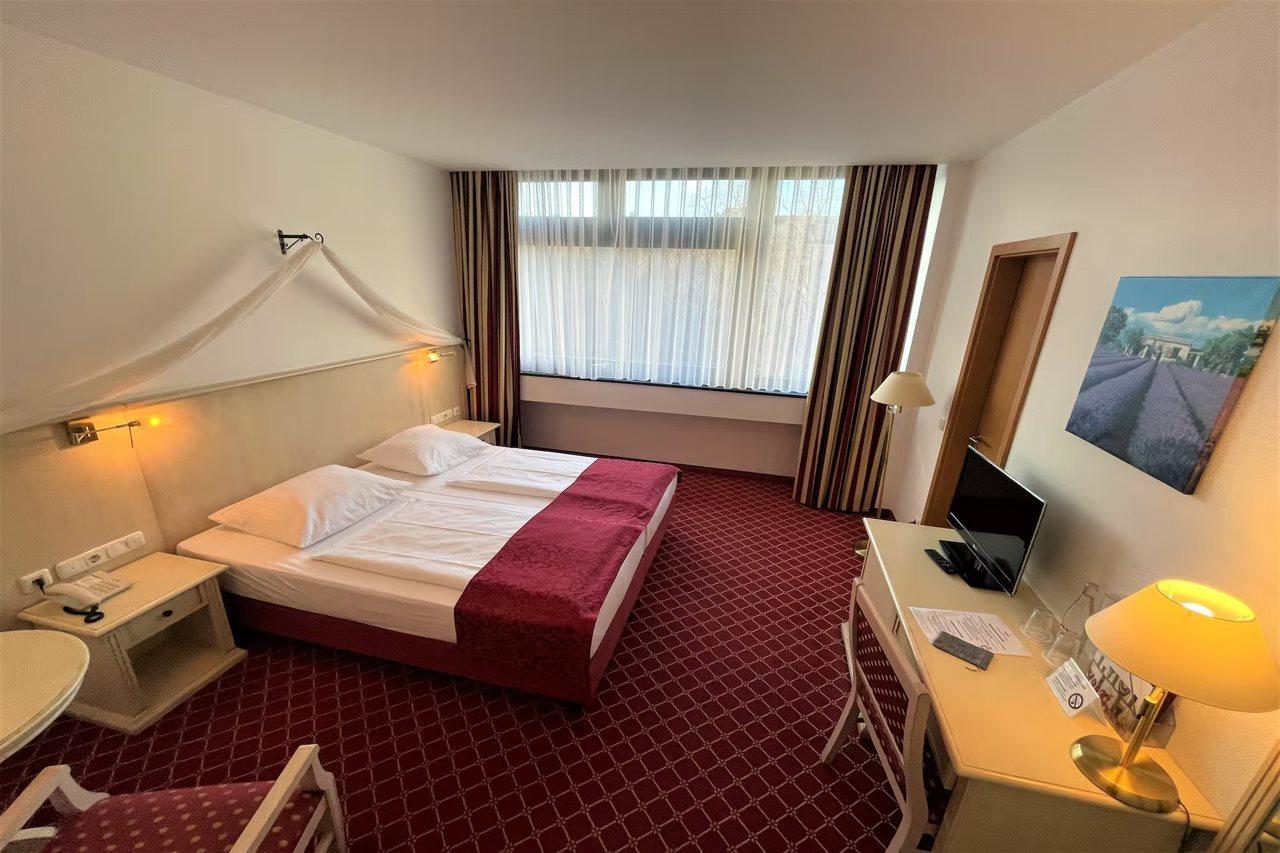 Hotel Chateau Kurfuerstendamm Berlin Bagian luar foto