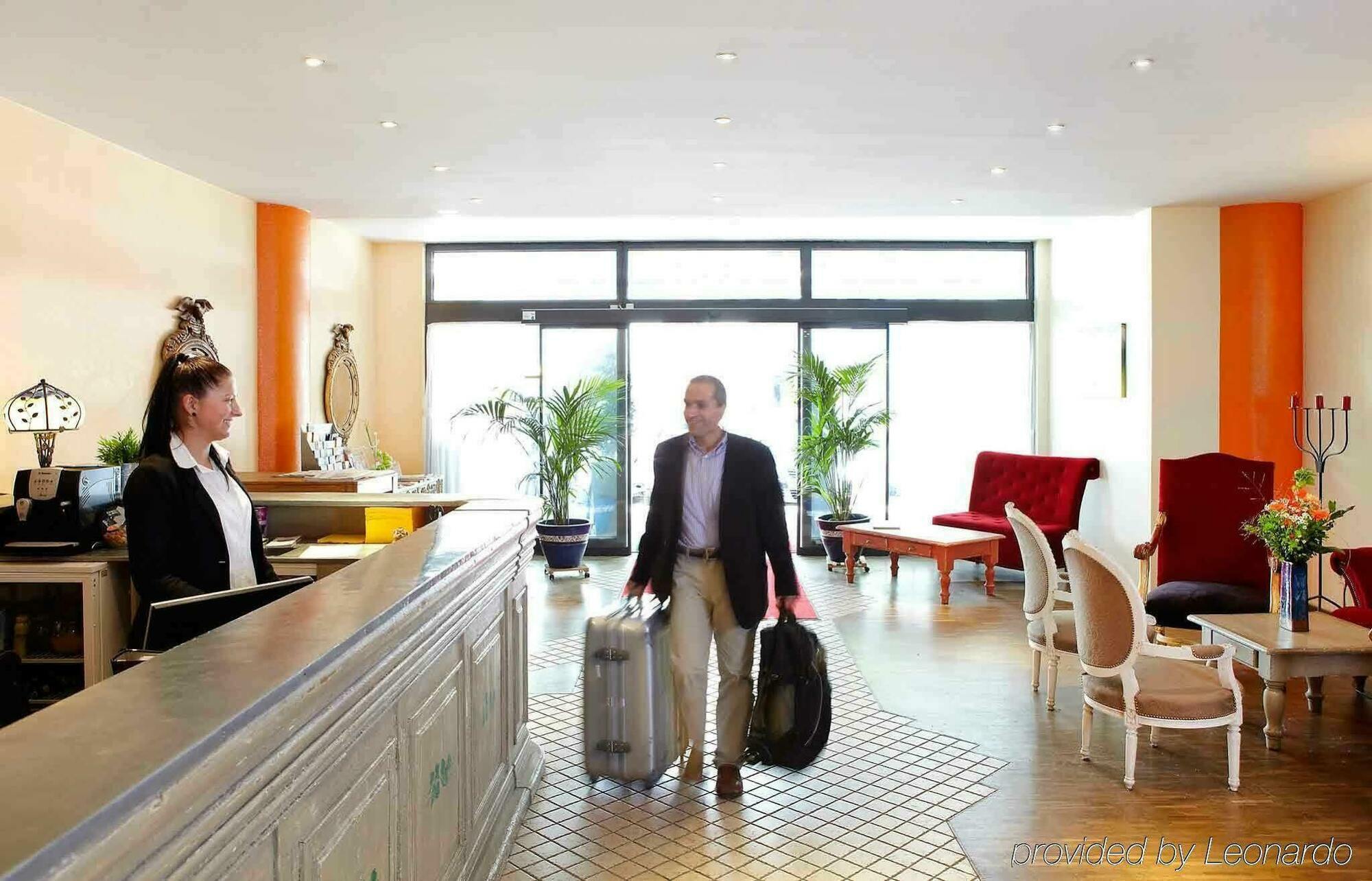 Hotel Chateau Kurfuerstendamm Berlin Bagian luar foto